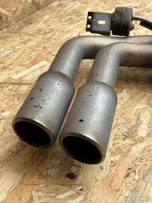 AUDI A3 8V 2.0TDI SLINE Sedan Wydech tłumik końcowy końcówki wydechu