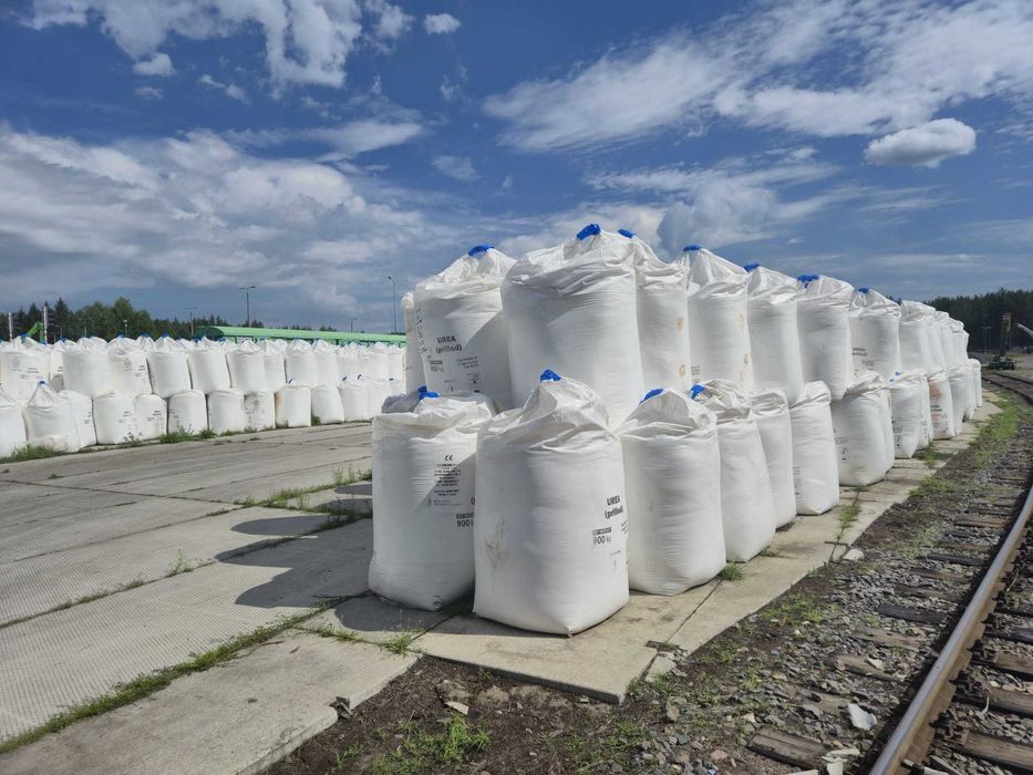 Mocznik 46%N - wysokiej jakości nawóz azotowy UREA prill 900 kg