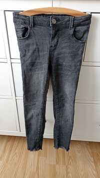 Jeansy/ rurki Reserved r.134