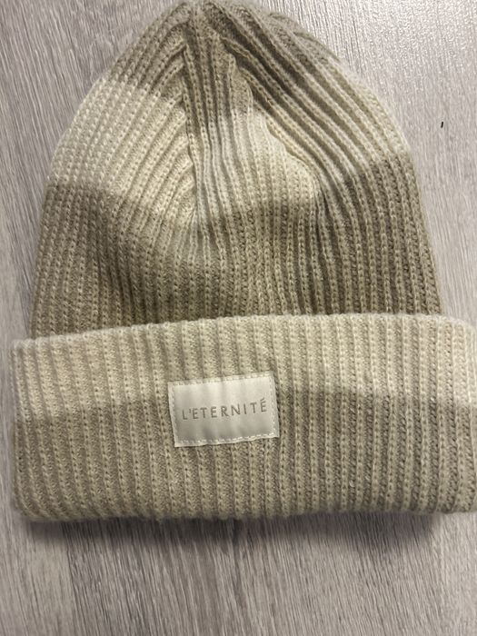 Шапка  женская  H&M