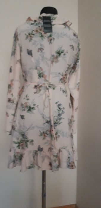 Śliczna kopertowa sukienka 38 M