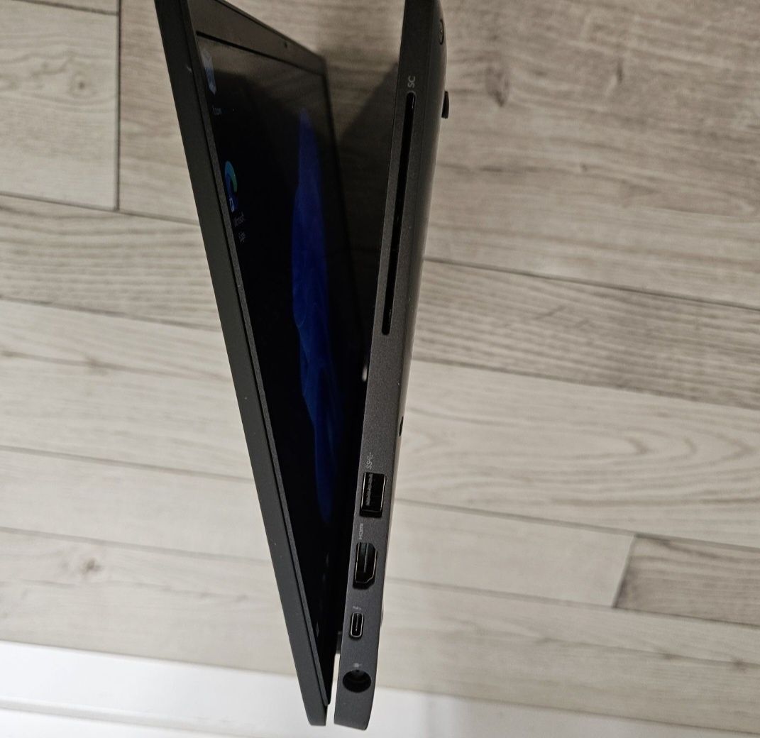 Ноутбук Dell Carbon 16gb ram core i5