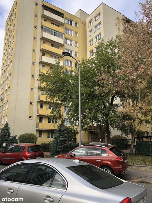 Na sprzedaż przytulna kawalerka  niedaleko Metra Szwedzka.