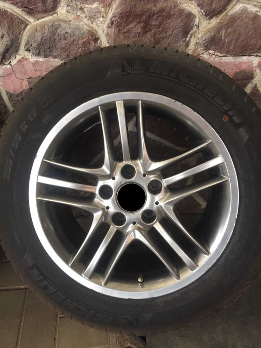 Диски BMW style 89 8jx17 5x120 et40 dia72..6 з резиной michelin 235/55