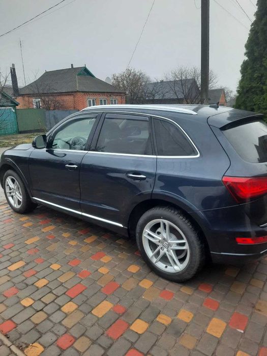 Продам Audi Q5 2015 року