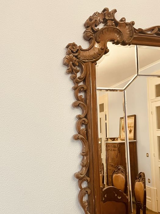 Mobilia sala de jantar raiz de nogueira