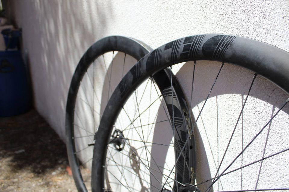 Rodas Carbono Deluxe Cycles Fixed Gear / Single Speed