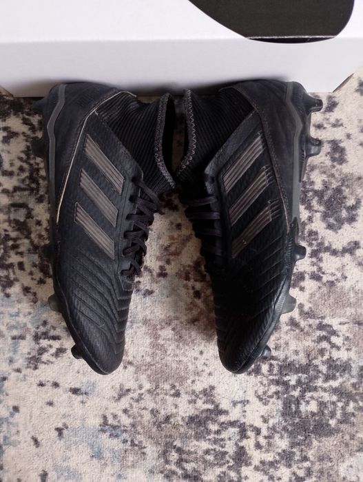 Бутси Adidas predator, 41 розмір, чорні. Адідас предатор