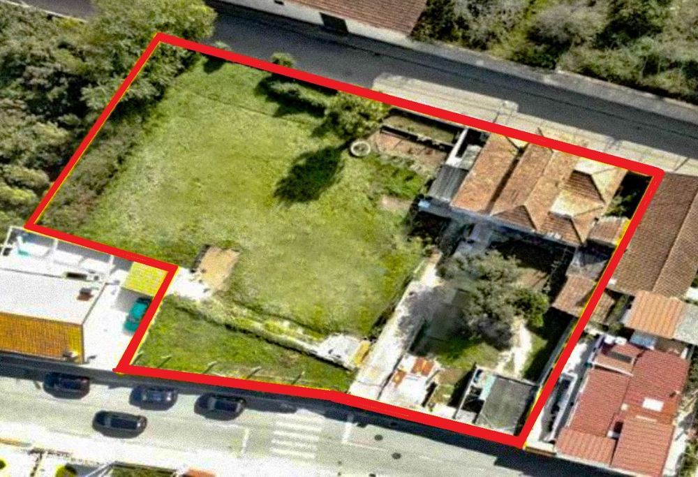 Terreno Com 2 Frentes Para Construção