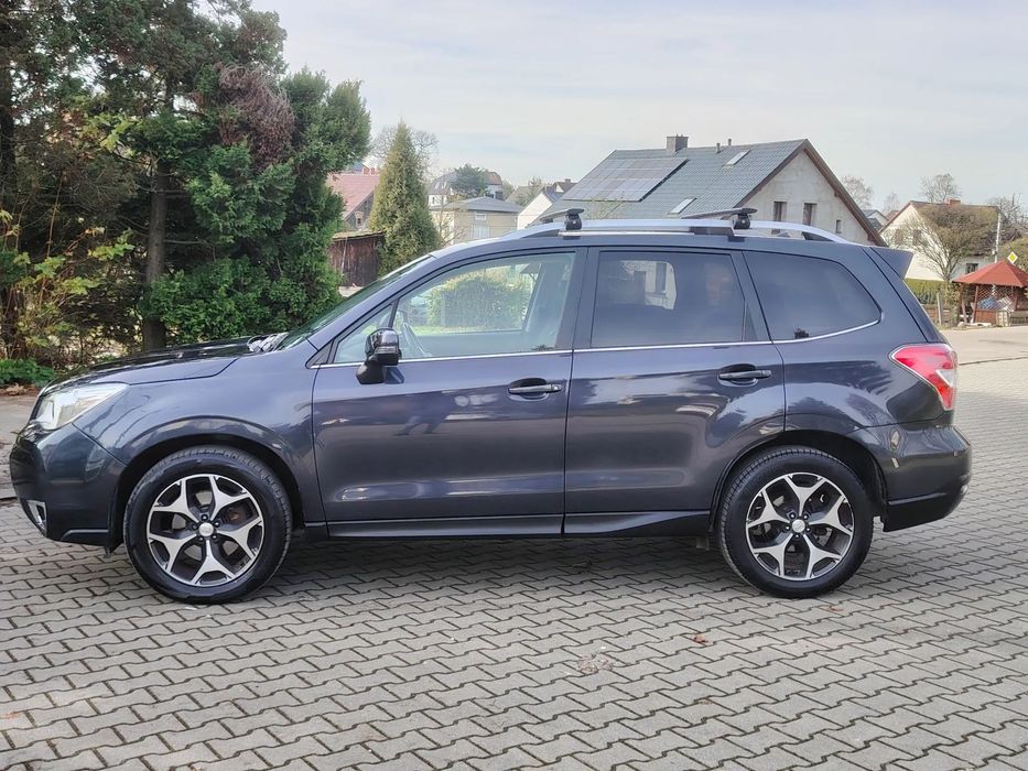 Subaru Forester 2.0Xt 241km Salon Polska 4x4 harman xenon keyless