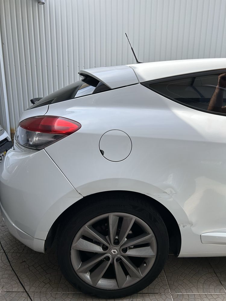 Renault Mégane Coupé III 1.5 dCi 110 CV – 2011