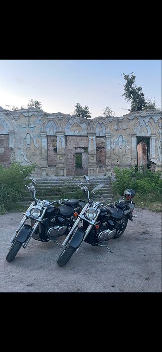 Сузукі інтрудер Suzuki Intruder