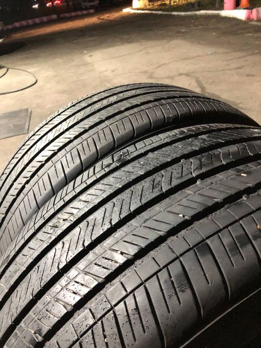 Пара зима/лето 235/40/19 goodyear