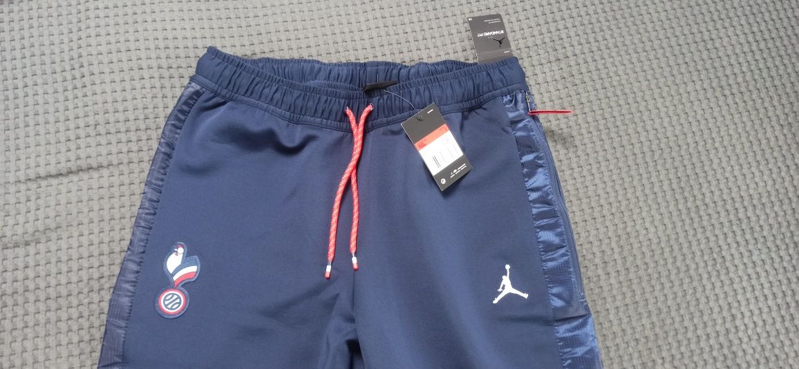 Nowe spodnie dresowe Nike Jordan L XL