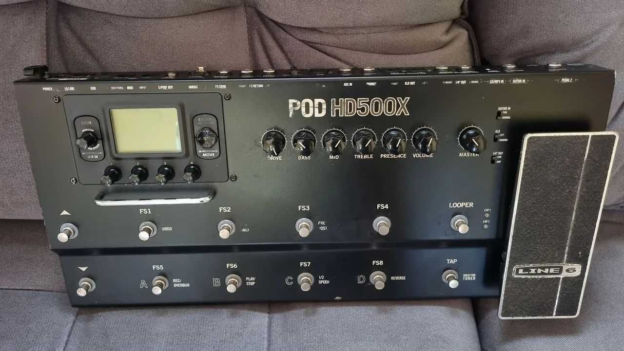 Pedaleira Line 6 POD HD500x