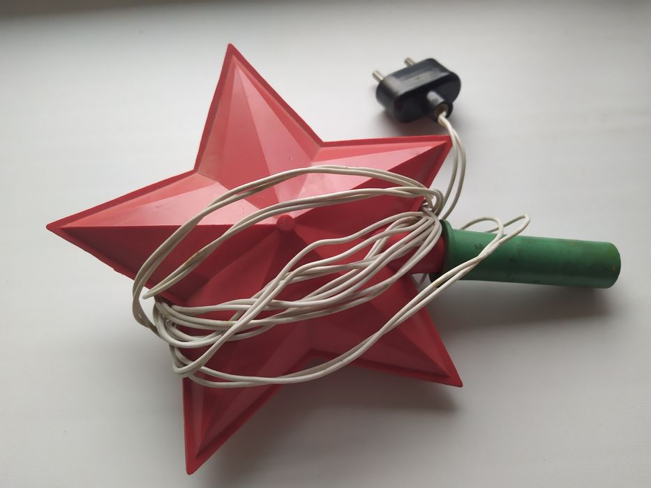 Гирлянды ёлочные СССР шишки