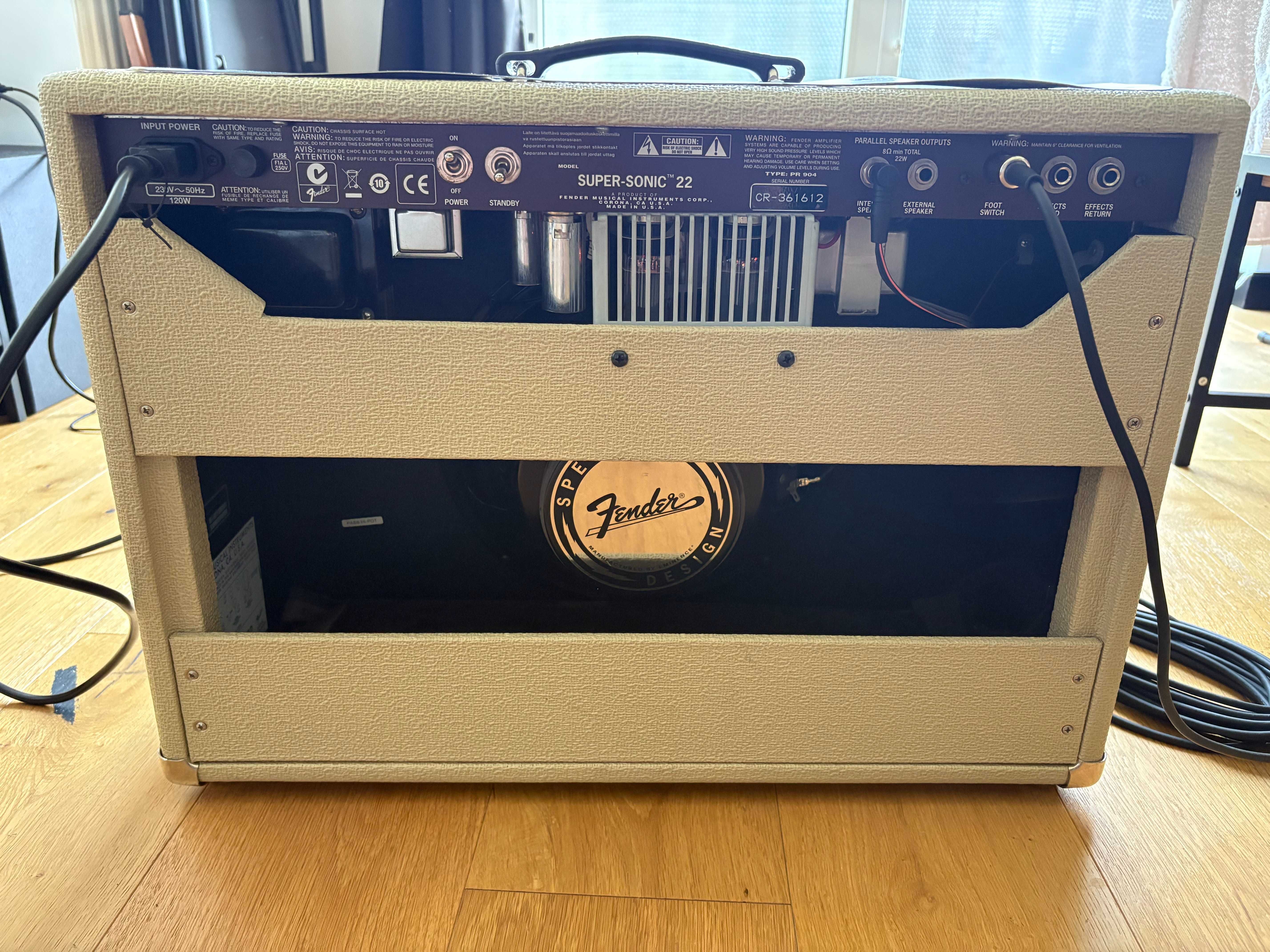 Fender SuperSonic 22 W Combo