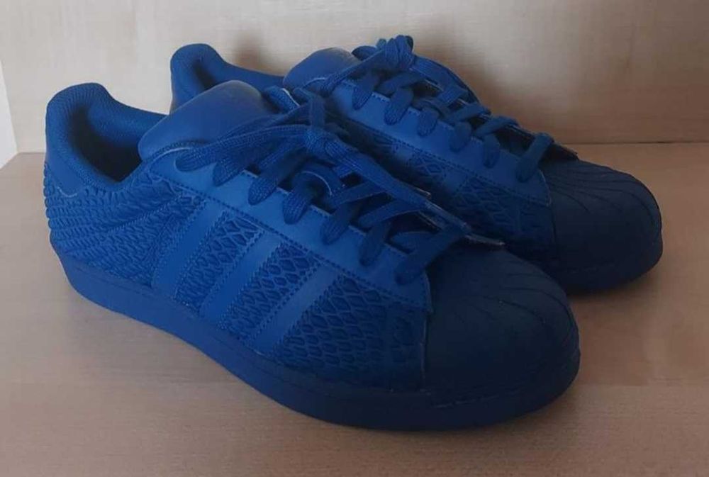 Чоловічі кросівки Adidas 43.5 розмір