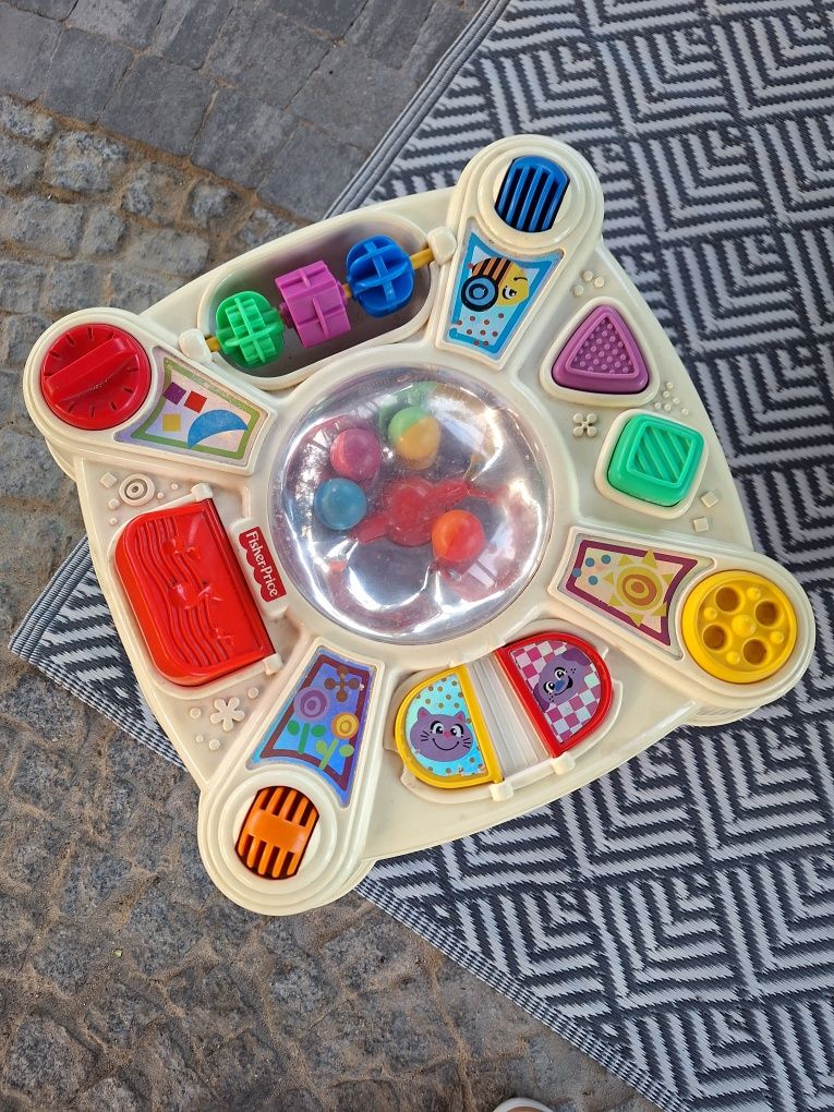 Stolik edukacyjny Fisher Price