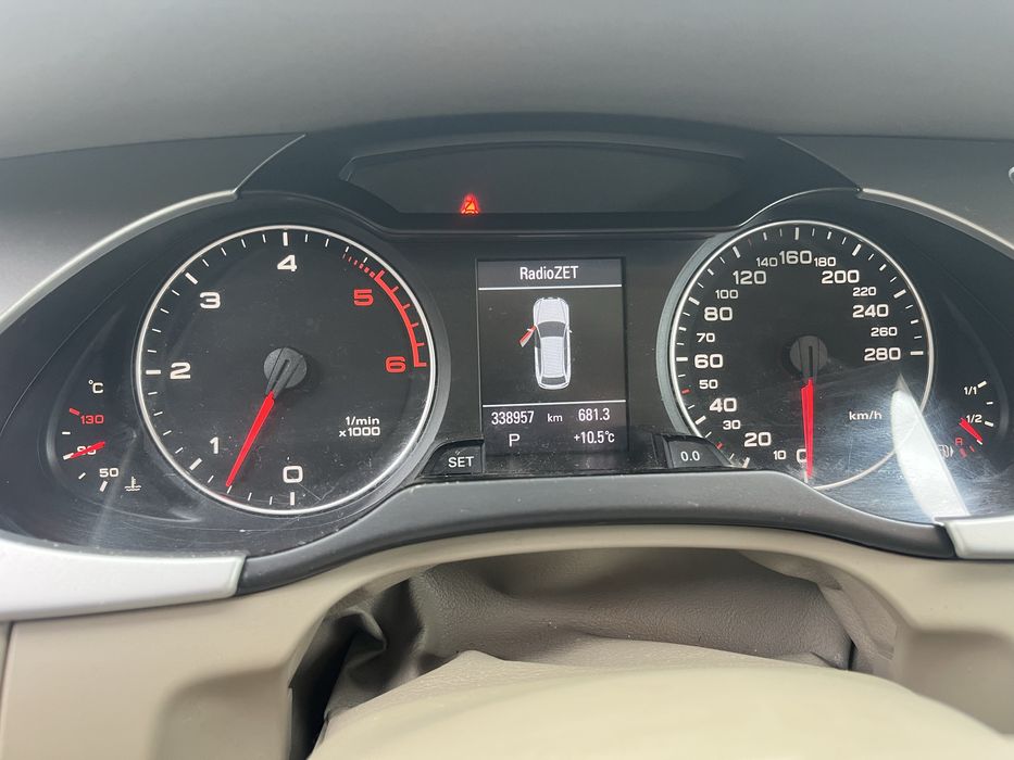 Audi A4 B8 2.7tdi 190km 2011 rok Automat skory panorama