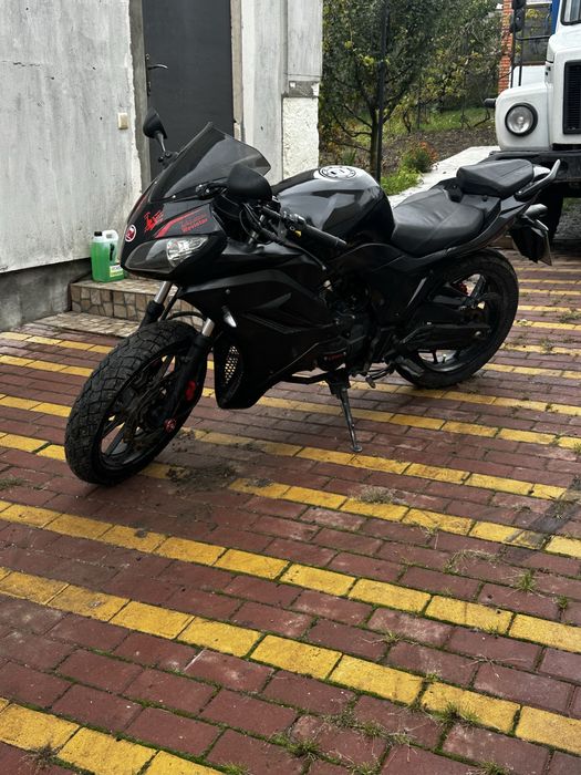 Продам мотоцикл Viper f2 250