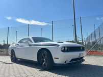 Dodge Challenger 3,6 l. 308 KM
