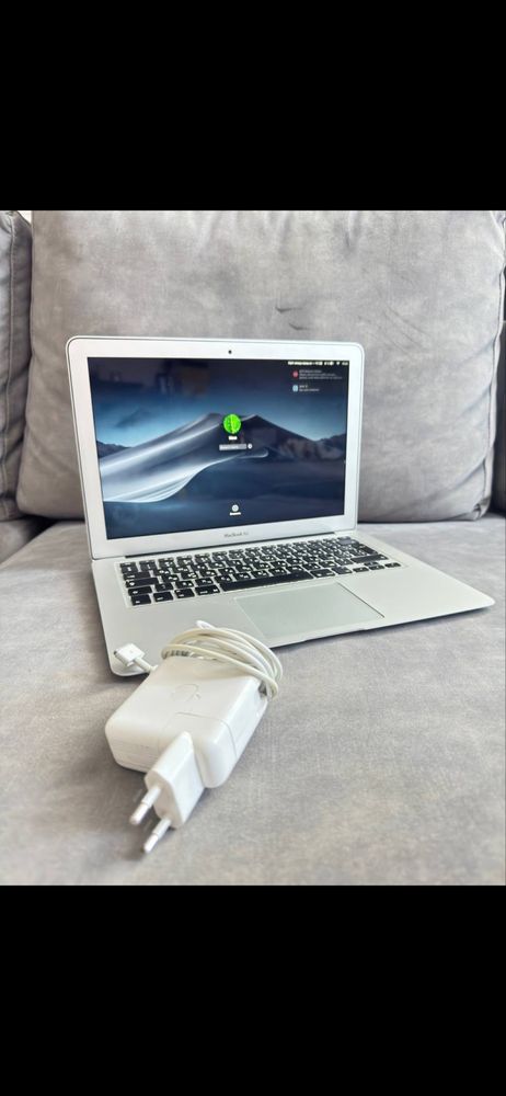 MacBook Air 13 2017 I5
