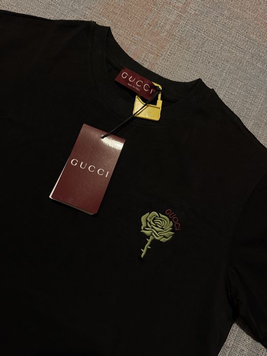 T-shirt GUCCI preto