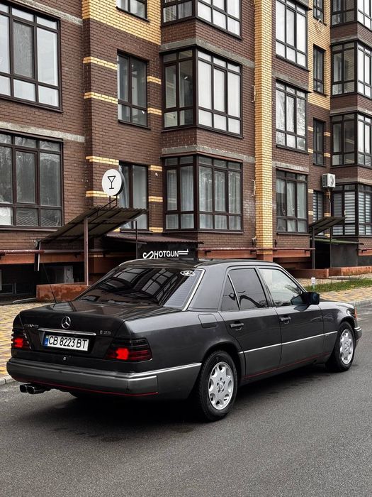 Mercedes 124 2.5 дизель, автомат ОБМІН