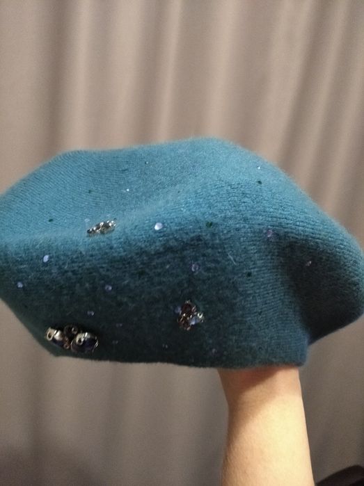 Берет жіночий демисезонний