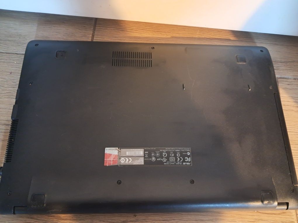 Laptop asus  x551c