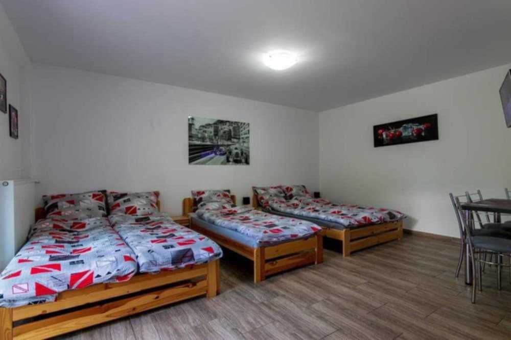 Apartamenty Nad Jeziorem Nocleg Płock Soczewka Panieńskie Kawalerskie