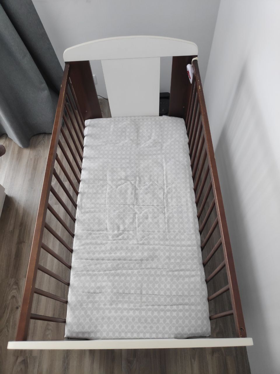 Łóżeczko KLUPŚ z materacem 120*60