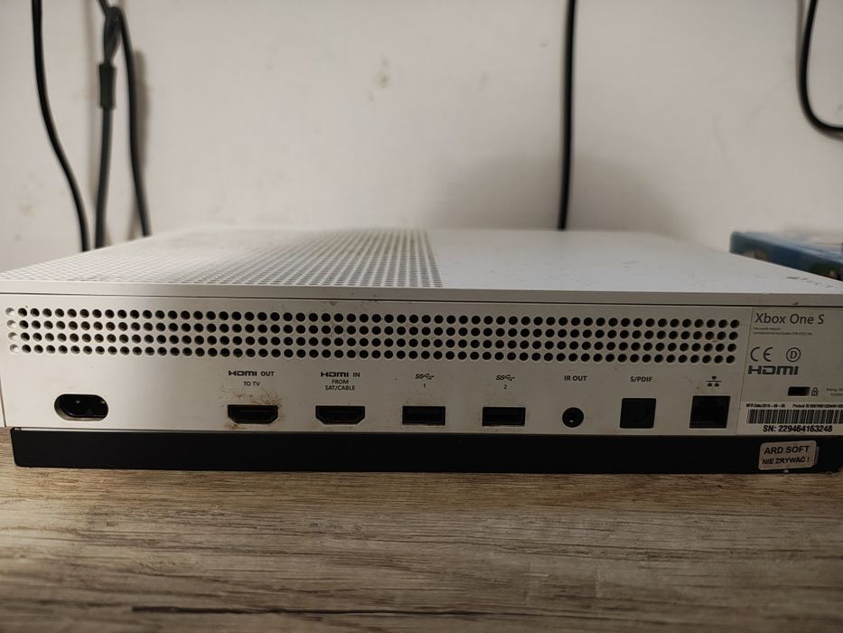 Konsola Xbox one S +gry