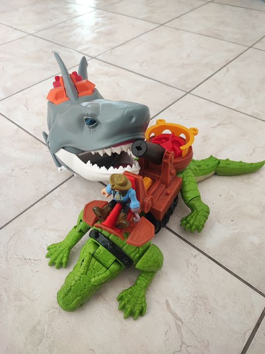 Figurki  2 szt MATTEL 2016,2019  Rekin i Krokodyl