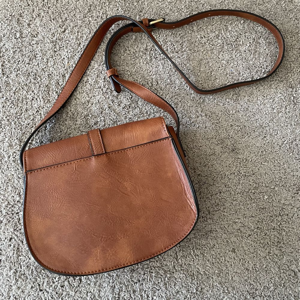 Torebka listonoszka torba typu crossbody skóra ekologiczna