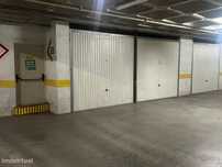 Garagem com 2 BOX independentes para arrendamento