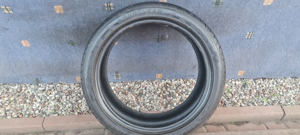 Opona Letnia Goodyear 245/40/19 6,8MM 1120 RSC