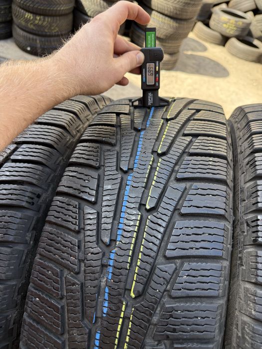 Шины Бу 235 65 R 18 Nokian Nordman RS2 резина зима