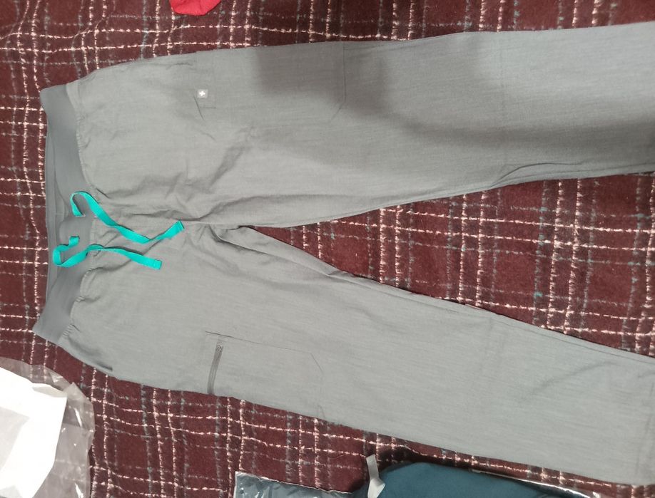 Медичні штани нові жіночі