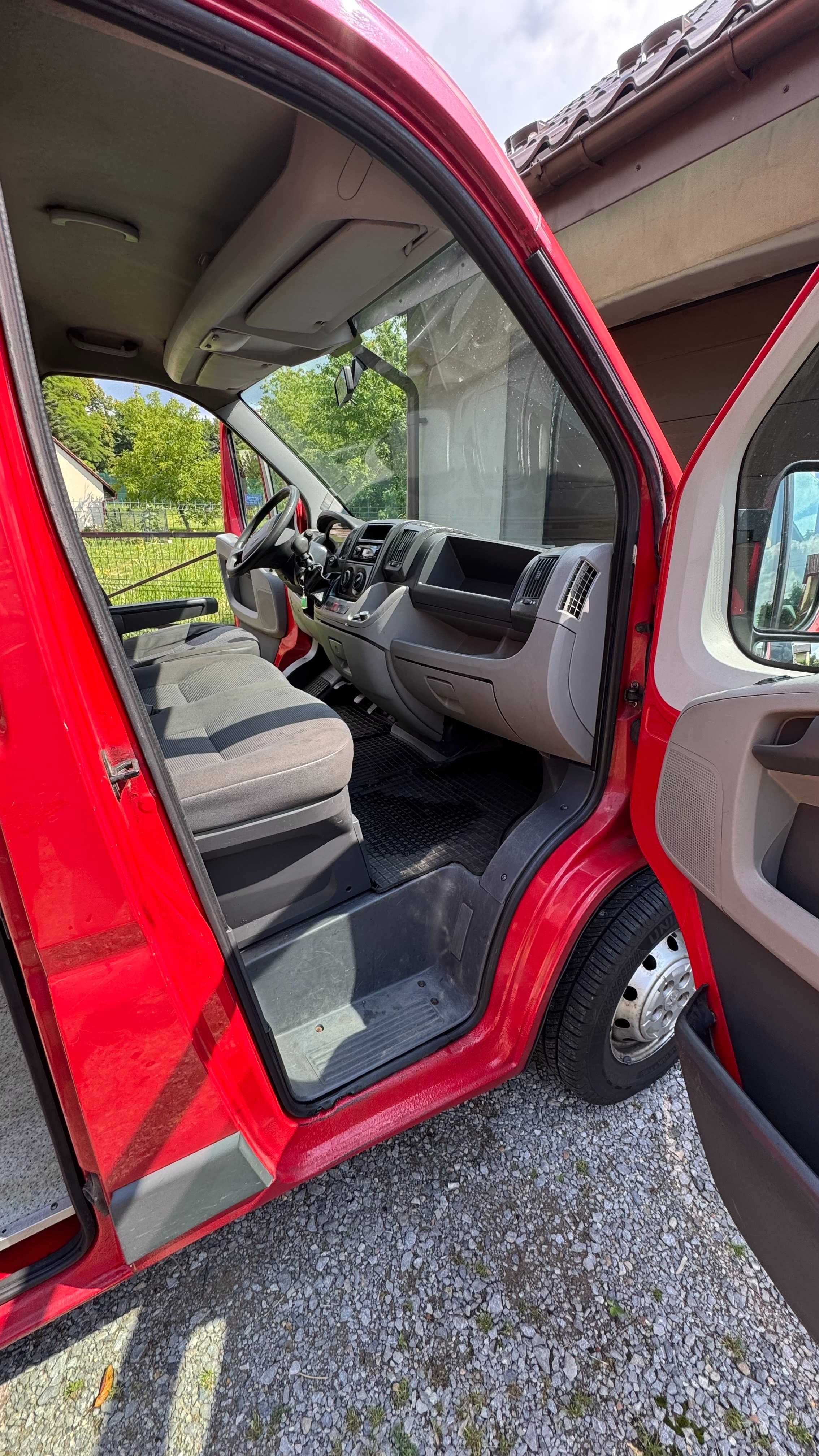 PEUGEOT  BOXER  2,2 ,  2007 ROK,  FURGON ,  MODEL  330