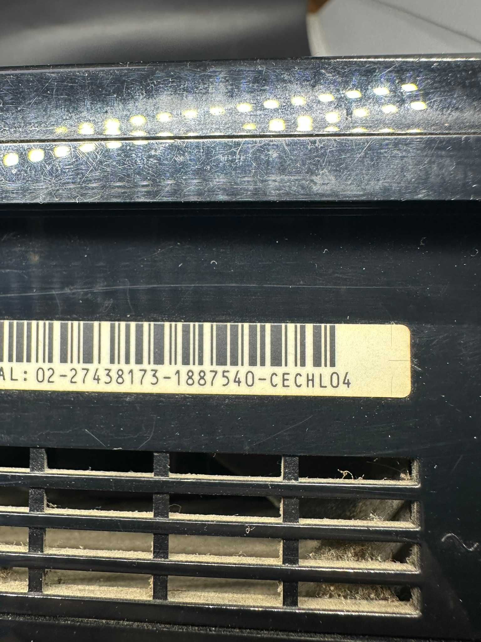 Konsola ps3 Fat 80gb cechl04