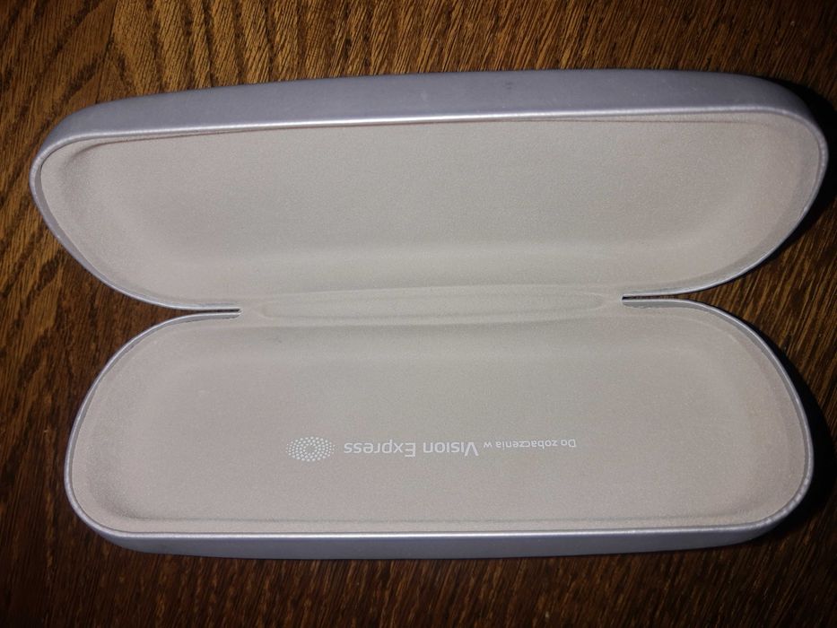 Etui, futerał, pokrowiec na okulary