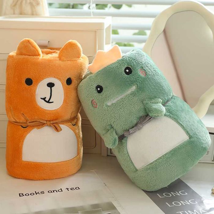 Koc dla dziecka, polarowy maskotka dinozaur