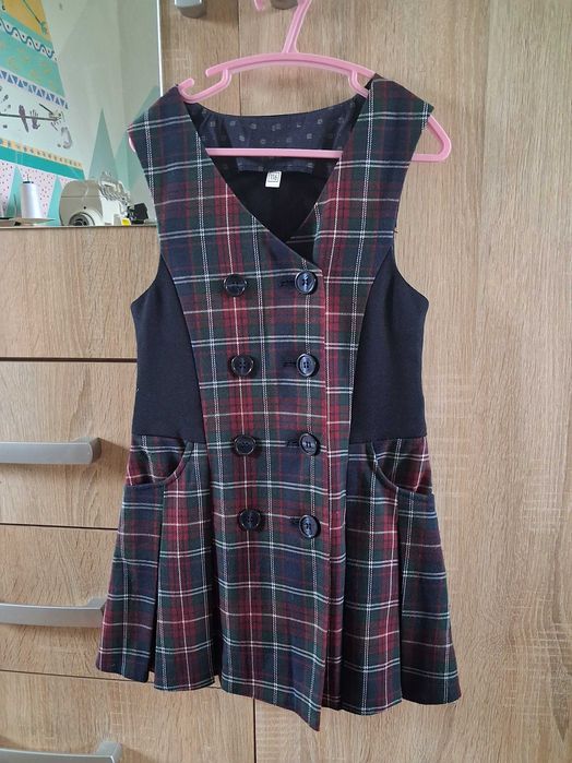 Сукня для дівчинки 110\116