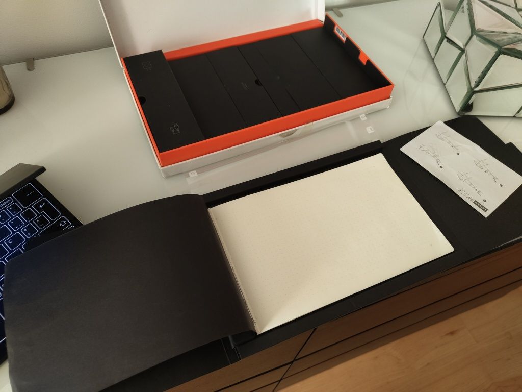 Lenovo Yoga Book YB1-X91F