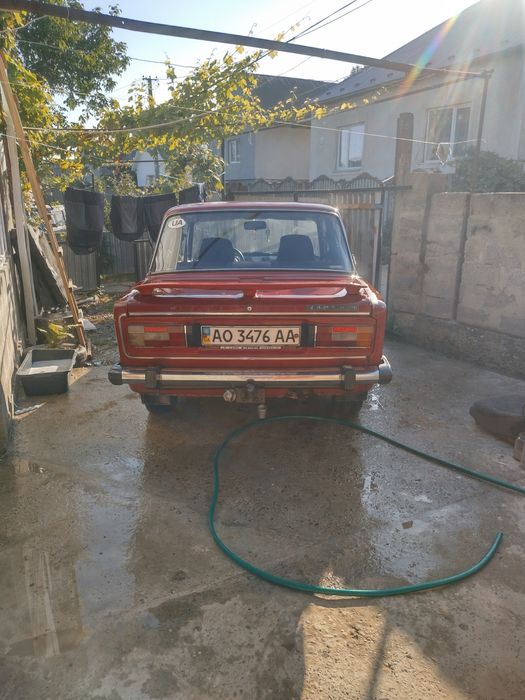 Продам срочно машину