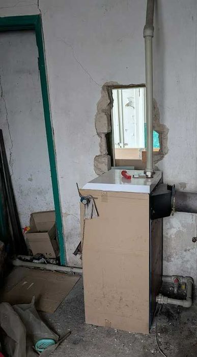 Продам магазин в Люботині в центрі міста!Напрацьована торгова точка!SE