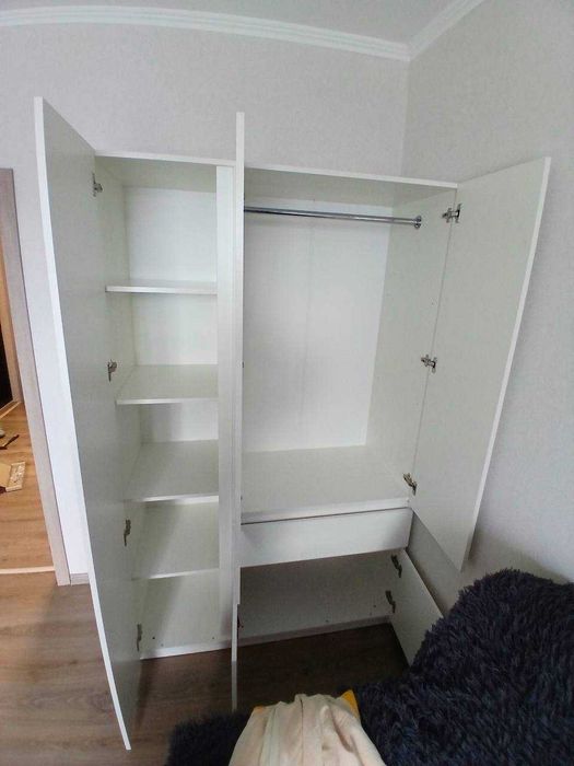 Нова Біла Шафа зі складу з дзеркалом 1221 х 520 х 2000 Белый шкаф