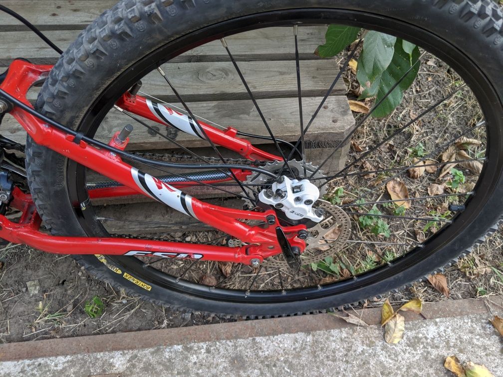 Велосипед Specialized fsr xc